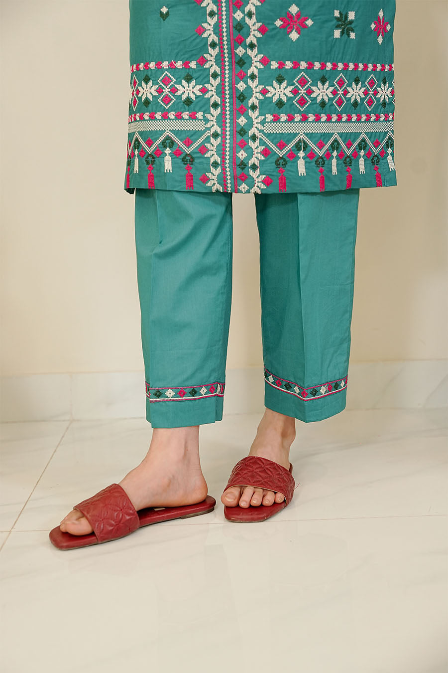 ILYANA | Stitched 2 pcs | LAWN