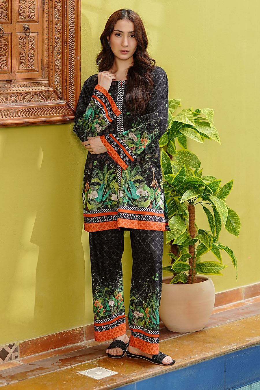 TROPIC NOIR | Stitched 2 pcs | LAWN