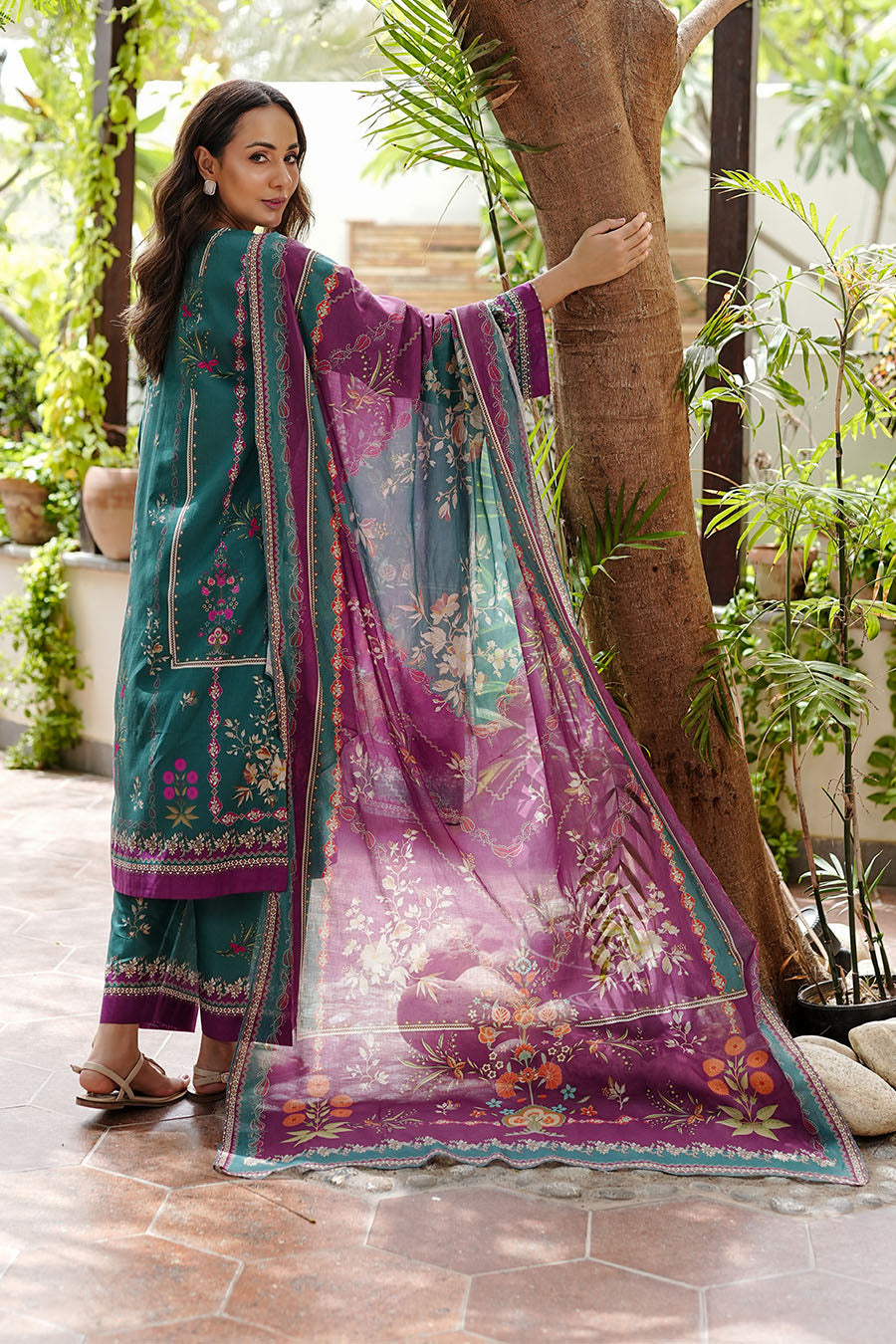 EMERALD WHISPER | Stitched 3 pcs | LAWN