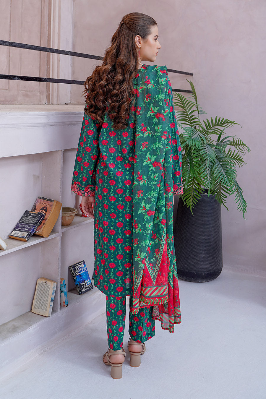 LEA | Embroidery Stitched 3 pcs | lawn