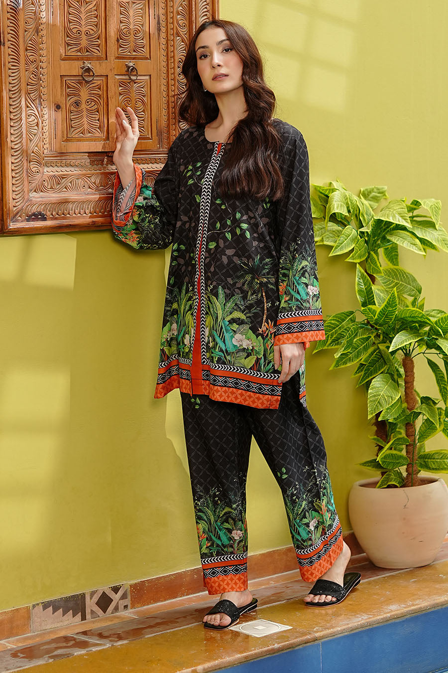 TROPIC NOIR | Stitched 2 pcs | LAWN
